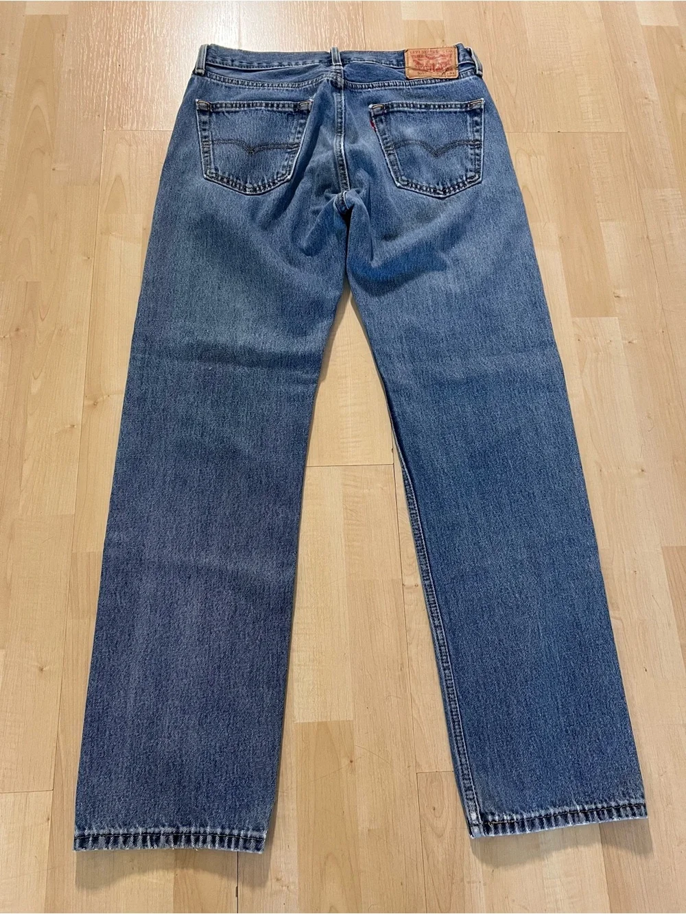 Levis classic straight